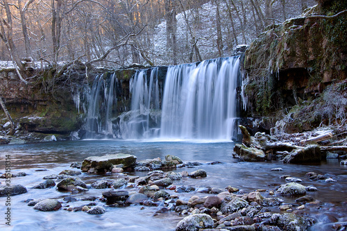 Sgwd Ddwli Uchaf in winter