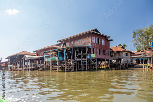 Floating village houses along Inle Lake in Burma © imagesbykenny