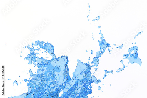3d Render water splash isolated on white background,beautiful splashes a clean water