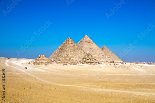 Great Pyramid of Giza  UNESCO World Heritage site  Cairo  Egypt.