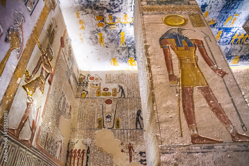 Valokuvatapetti Burial chamber with colorful Egyptian hieroglyphics at the valley of the kings,