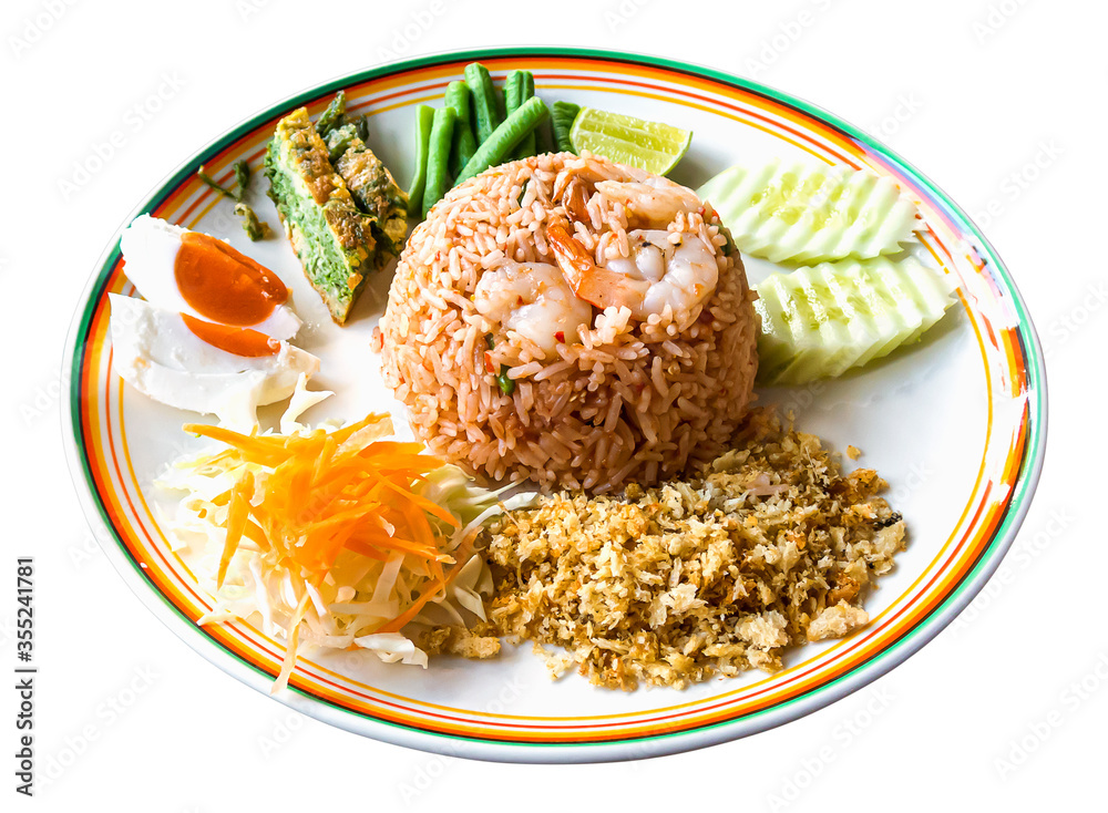 Thai food - Kao Cluk Ka Pi (Mixed Cooked Rice with Shrimp Paste Sauce) on white round dish - obrazy, fototapety, plakaty 