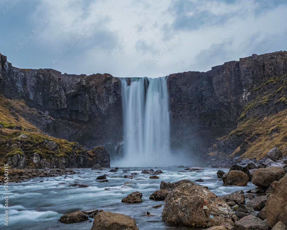 Fototapeta premium Cascada Islandia