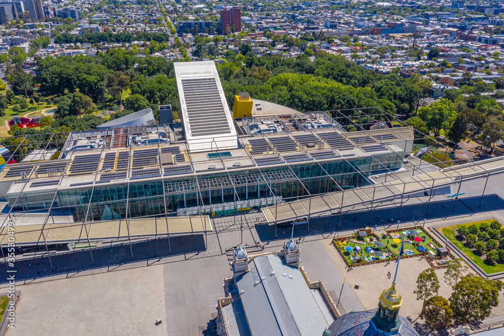 Obraz premium Aerial view of Melbourne museum, Australia