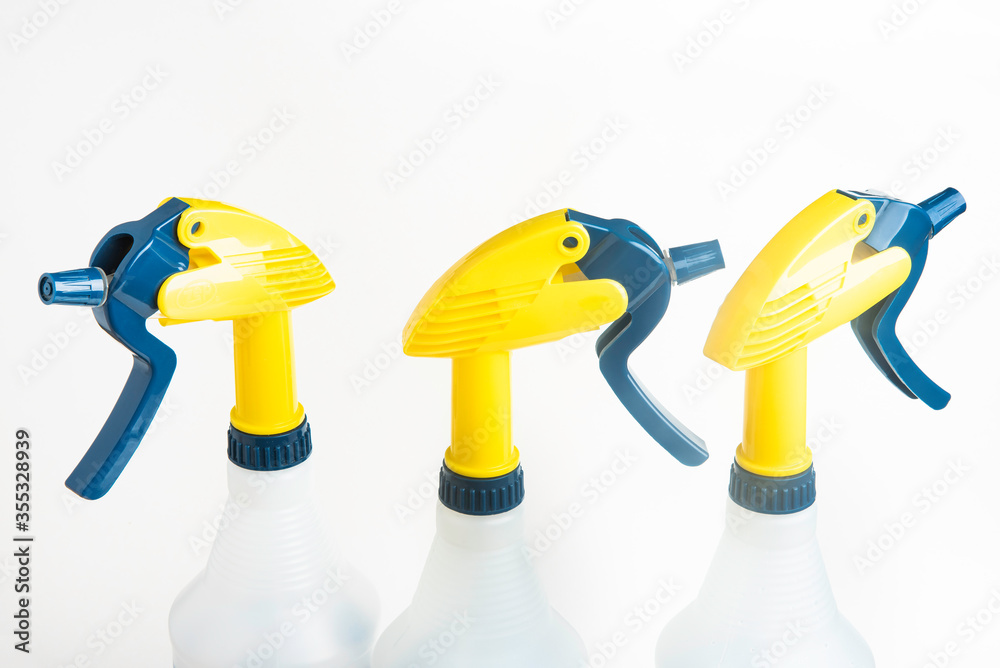 Three Professional Spray Plastic Dispenser Bottles Three Professional Spray Plastic Dispenser Bottles