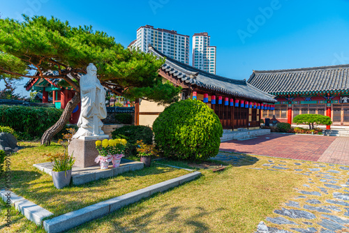 Bild auf Leinwand Hyanggyo confucian school at Daegu, Republic of Korea