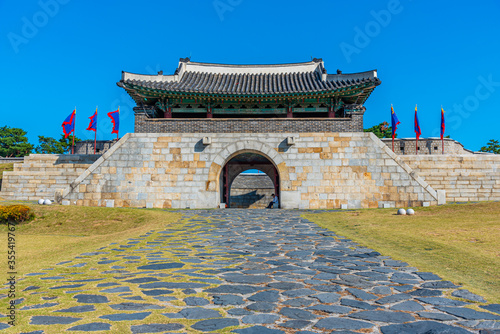 Changryongmun gate at Hwaseong fortress at Suwon, Republic of Korea photo