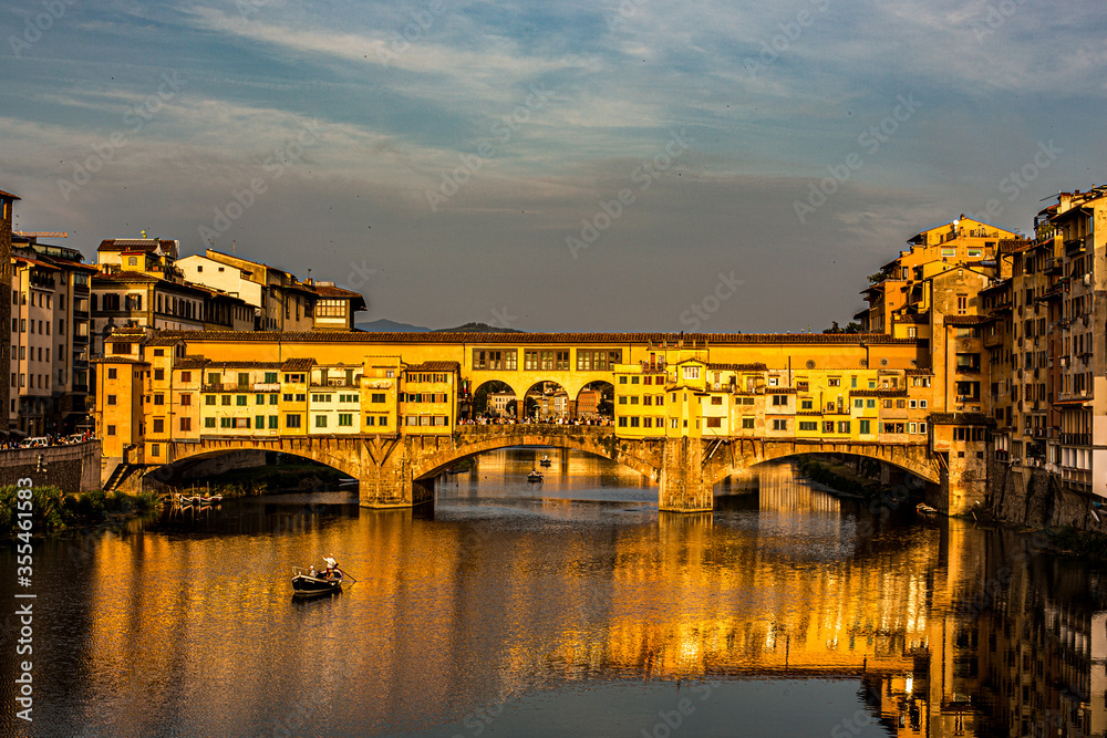 Ponte Vecchio Florenz | Brücke Goldene Stunde Sonnenuntergang
