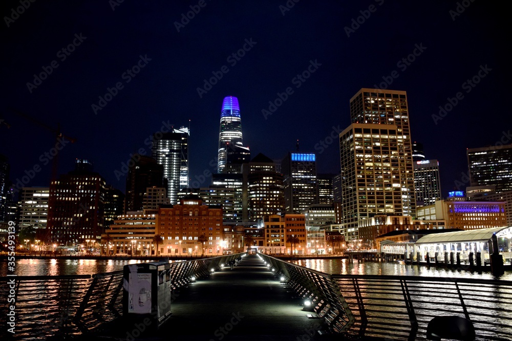 Fototapeta premium San Francisco night photography