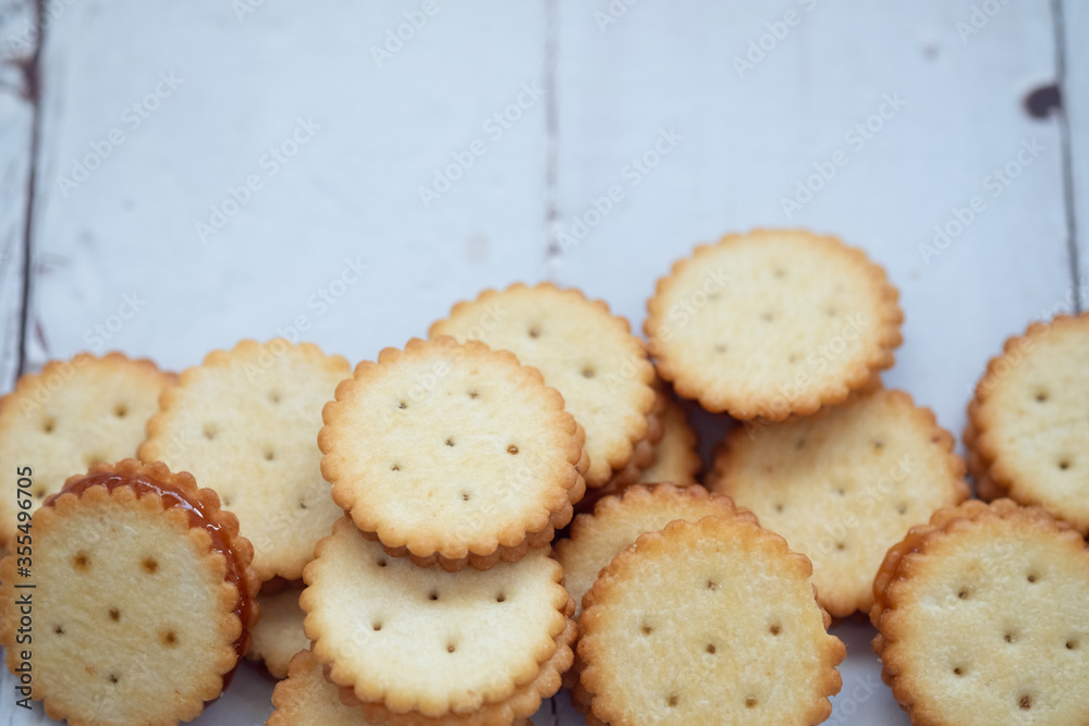 Biscuits with pineapple jam Biscuits with pineapple jam