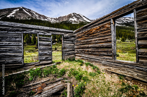 log home in mountains