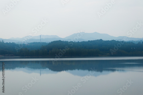 Chinese-style lake scenery © zhangke