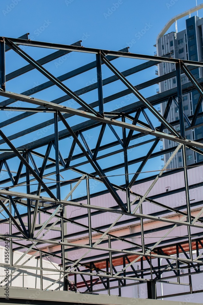 Steel frame, steel frame for building construction Steel frame, steel frame for building construction