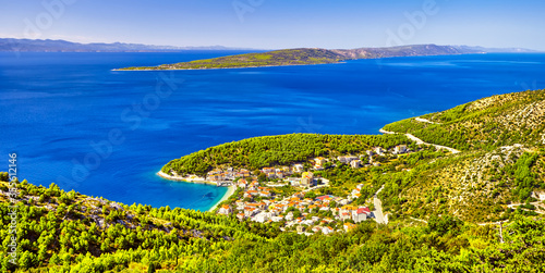 Fototapeta Naklejka Na Ścianę i Meble -  Amazing panorama of the adriatic sea under sunlight and blue sky. Dramatic and picturesque scene. Artistic picture. Croatia