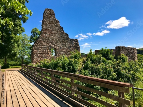 Burg Löwenburg / Gerhardstein  in Gerolstein (Rheinland-Pfalz) photo