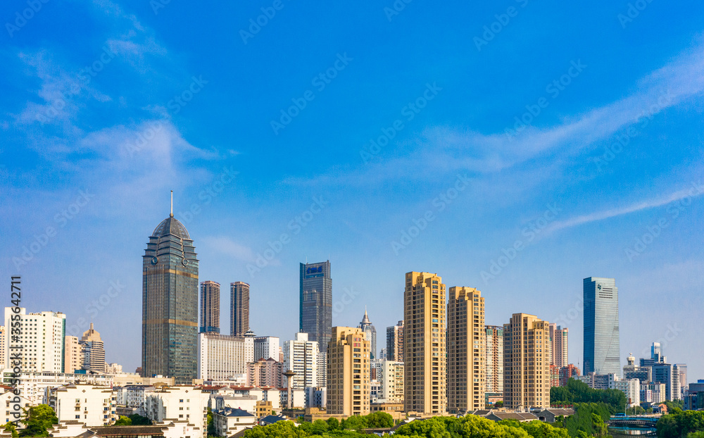 Fototapeta premium Wgląd nocy miasta Wuxi, prowincja Jiangsu, Chiny