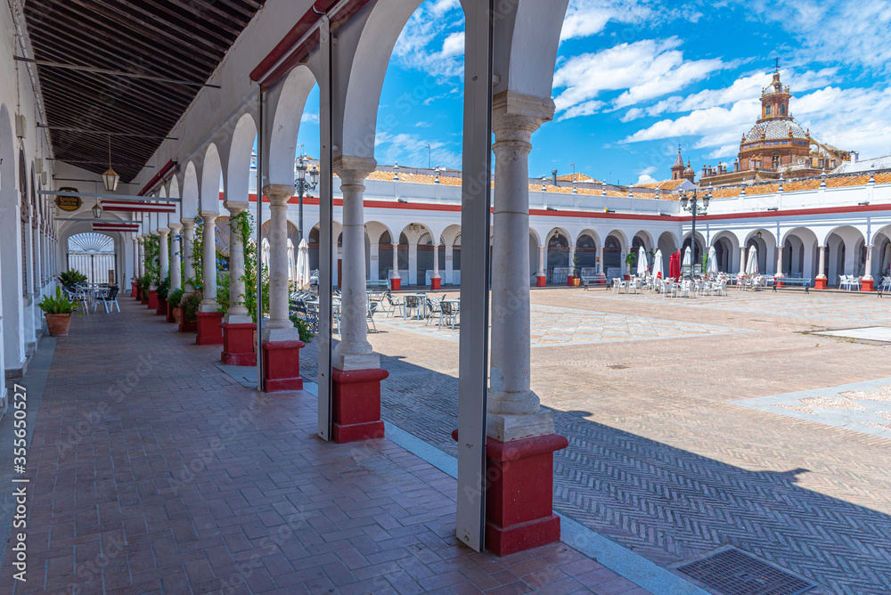 Obraz premium Plaza de Abastos in Spanish town Carmona