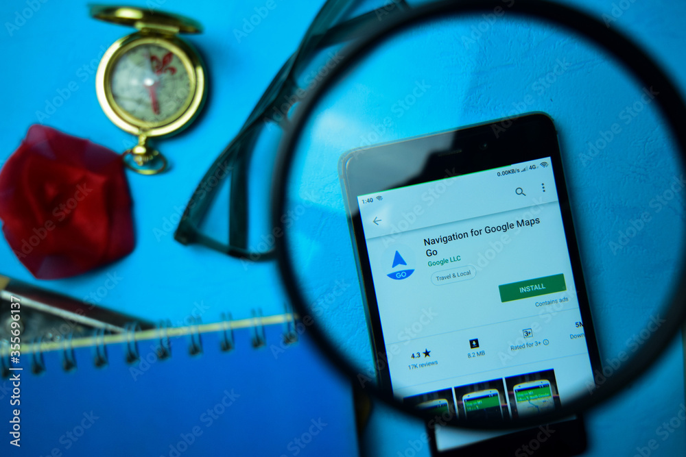 Navigation for Goole Maps Go dev app with magnifying on Smartphone