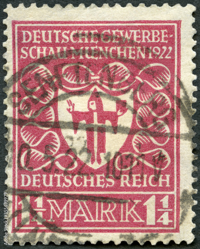 GERMANY - 1922: shows Coat of Arms of Munich, 1922
