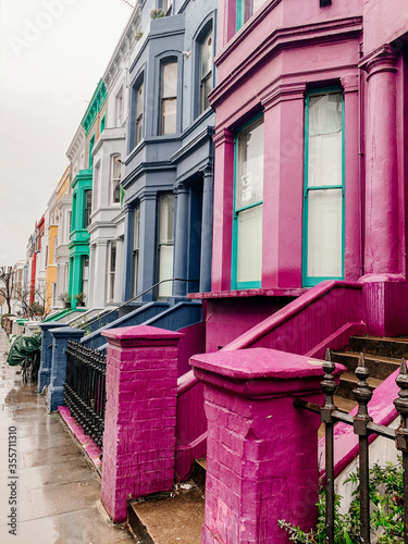 Canvas Print old building in the city of london