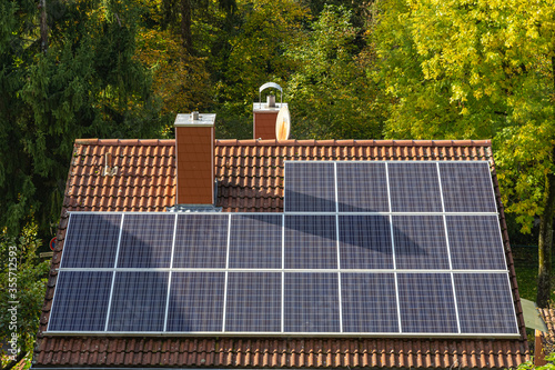 Solarenergie Dach Sonnenkollektoren