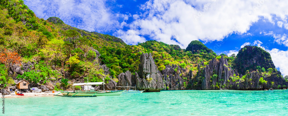 Tropical nature and  exotic wild beauty of unique Palawan island. Magical El Nido. Philippines, island hopping - obrazy, fototapety, plakaty 