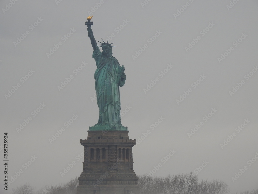 Fototapeta premium statue of liberty 