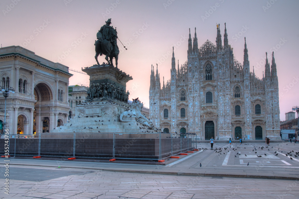 Sunrise view of Piazza Duomo in Milano, Italy