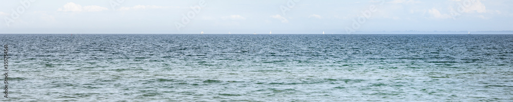 Obraz premium Blue sea landscape