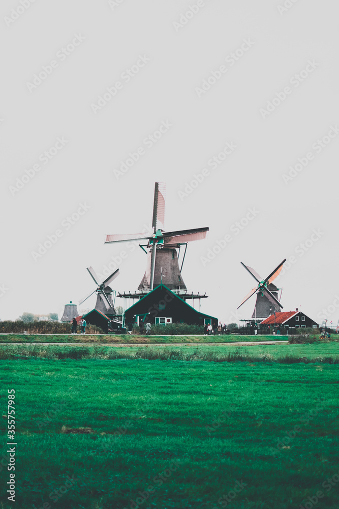 Naklejka premium Windmill