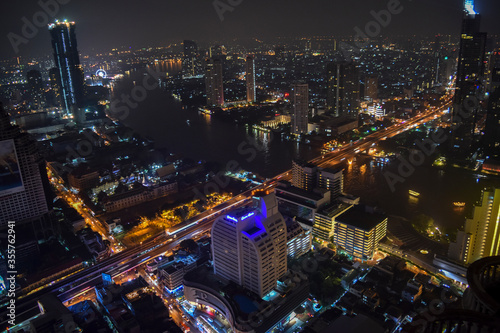 Vista nocturna de Bangkok