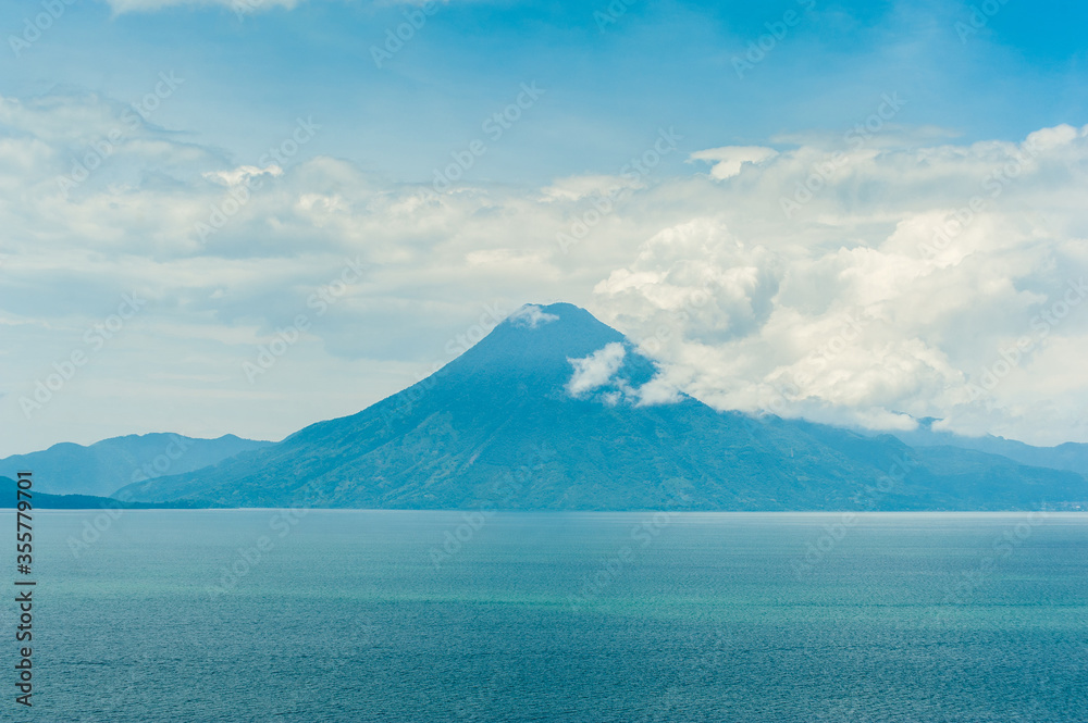 Panoramic towards the Atitlán volcano