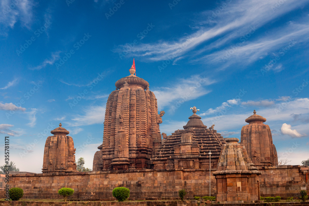 Brahmeswara Temple is a Hindu temple dedicated to Shiva near, Tankapani Rd, Siba Nagar, Brahmeswarpatna