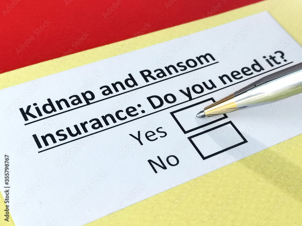 Obraz premium Questionnaire about insurance
