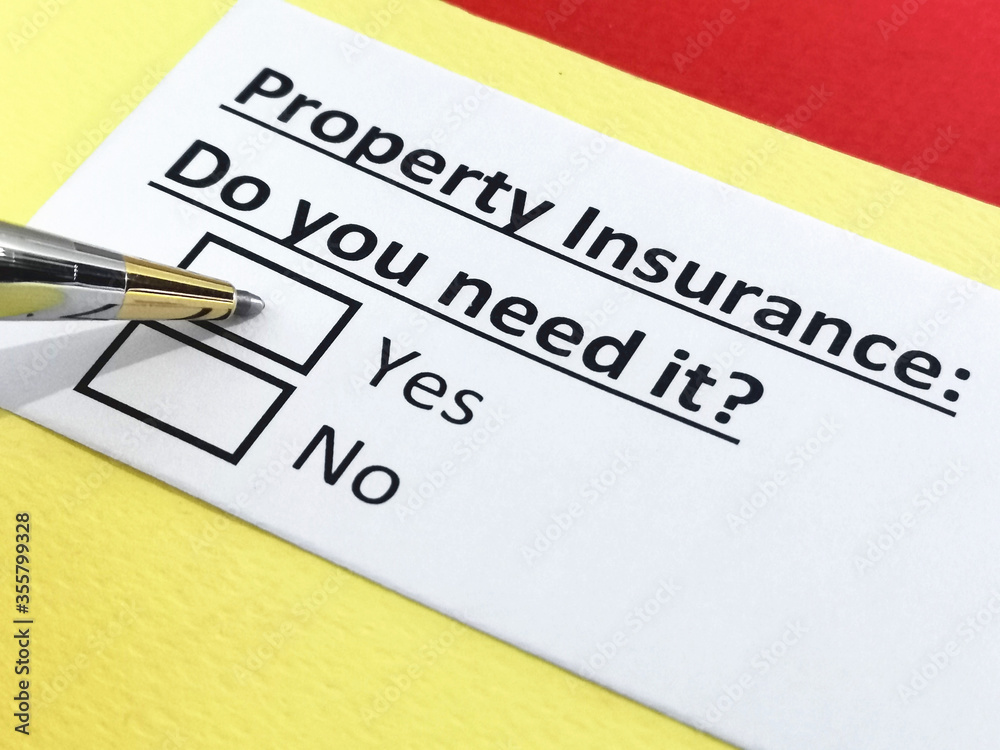 Obraz premium Questionnaire about insurance
