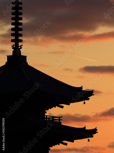 Sunset scene at Yasaka pagoda in hokan-ji temple, Higashiyama Kyoto Japan photo