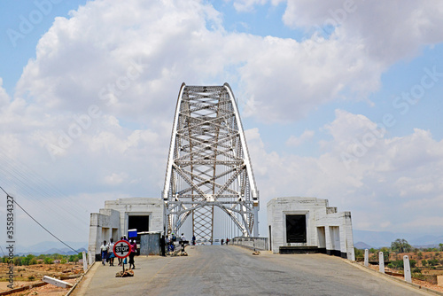 Birchenough Bridge, road bridge over the Sava River in Zimbabwe