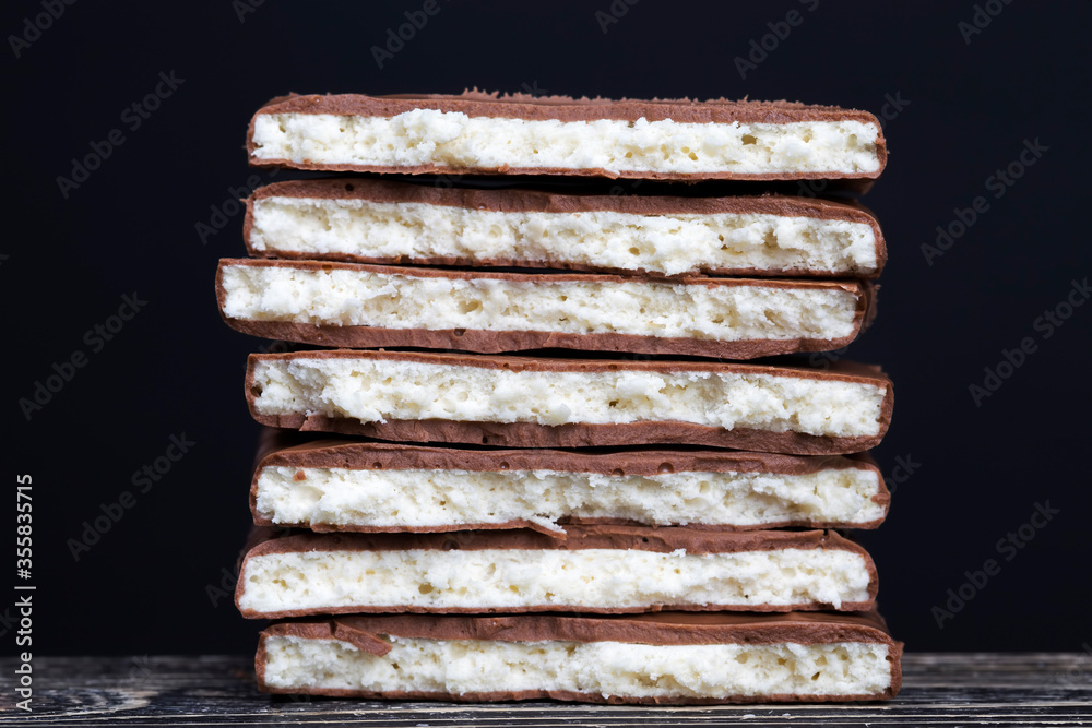 chocolate white sugar filling chocolate white sugar filling