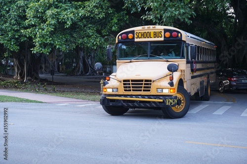 school bus miami usa drive