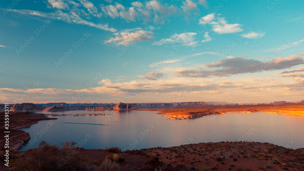 Fototapeta premium Lake Powell Page Arizona