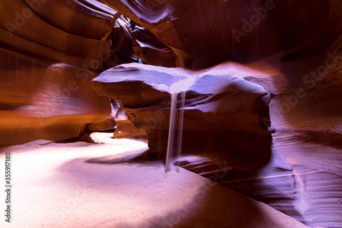 Upper Antelope Canyon mit Lightbeams, Page, Roadtrip, Slot Canyon