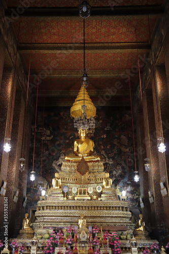 Autel du Wat Pho à Bangkok, Thaïlande
