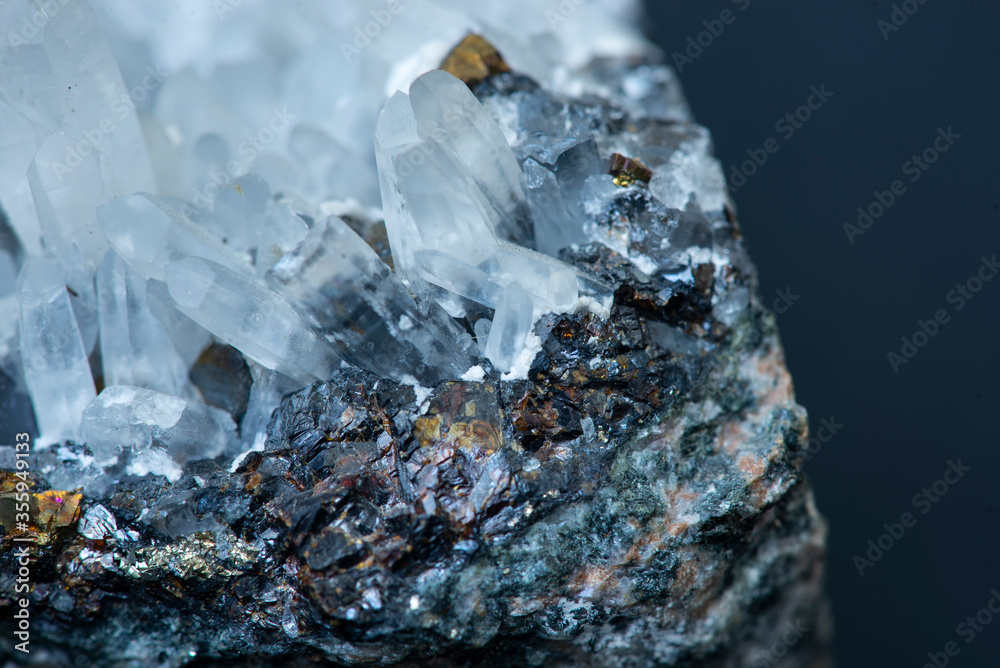 close up quartz crystal mineral