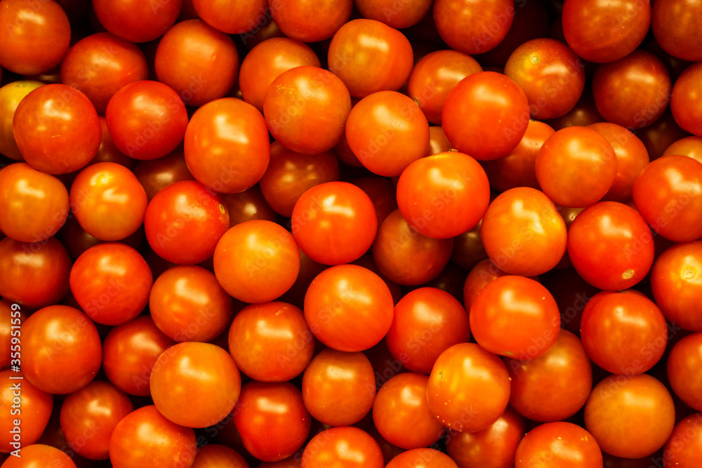 foto cenital de muchos tomates rojos