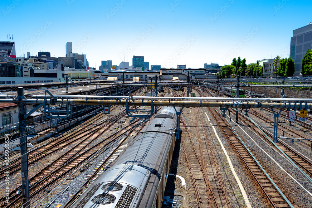 Train tracks in the city of Tokyo