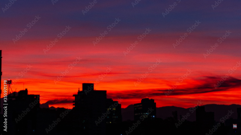 Fototapeta premium sunset over the city