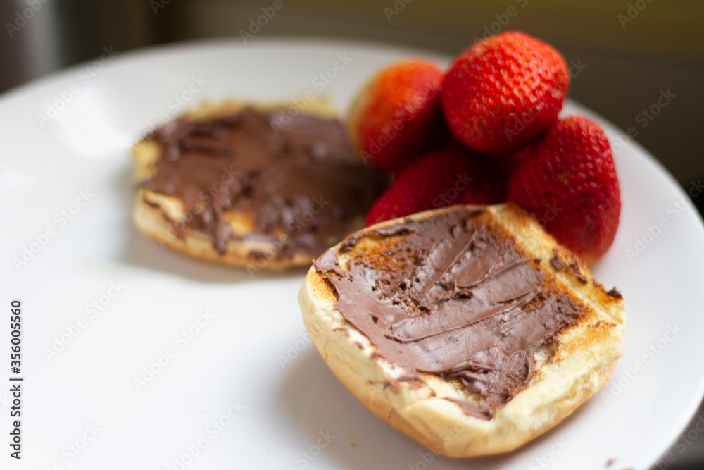 breakfast strawberries and but with nutella breakfast strawberries and but with nutella