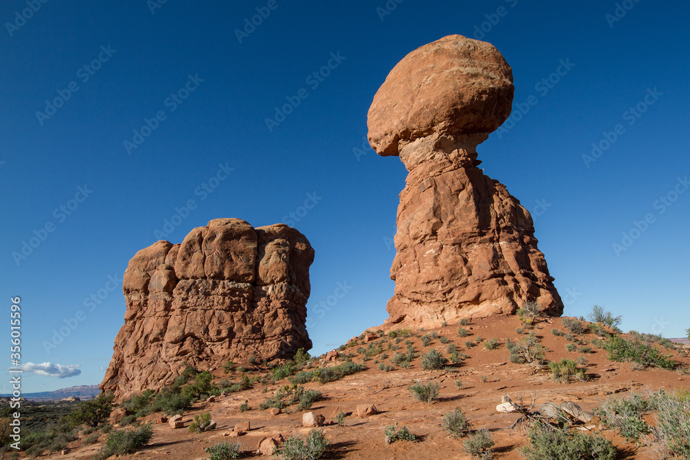 Fototapeta premium Balanced Rock, Arches National Park Utar
