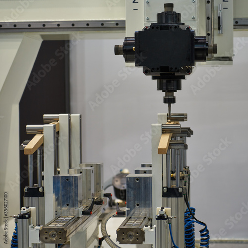 Production of complex parts on the coordinate boring machine with CNC.