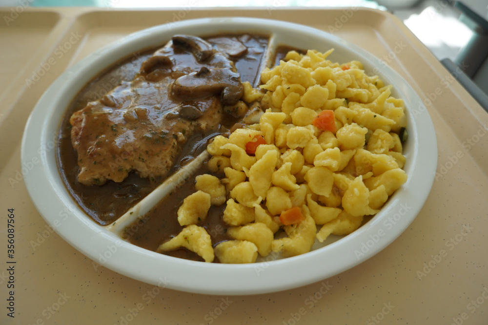 pasta with chicken and vegetables pasta with chicken and vegetables
